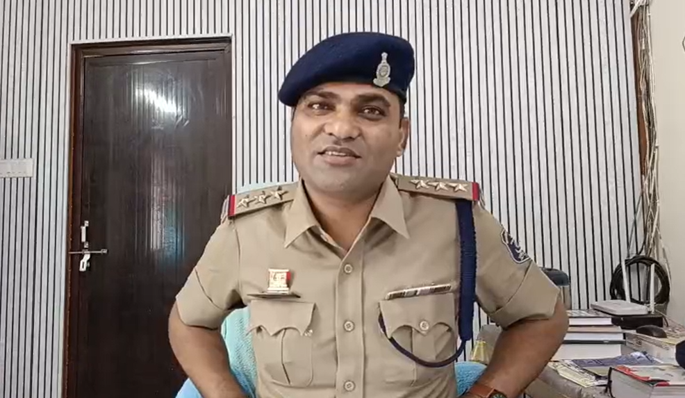 CRIME: "हे भगवान, मुझे चंडी बना दो!" बालोद में सौतन को रास्ते से हटाने के लिए भगवान के सामने लगाई खूनी मन्नत, 6 साल की घुटती दुश्मनी का गन्ना काटने वाले हथियार से अंत! screenshot 2026 07 01 162403
